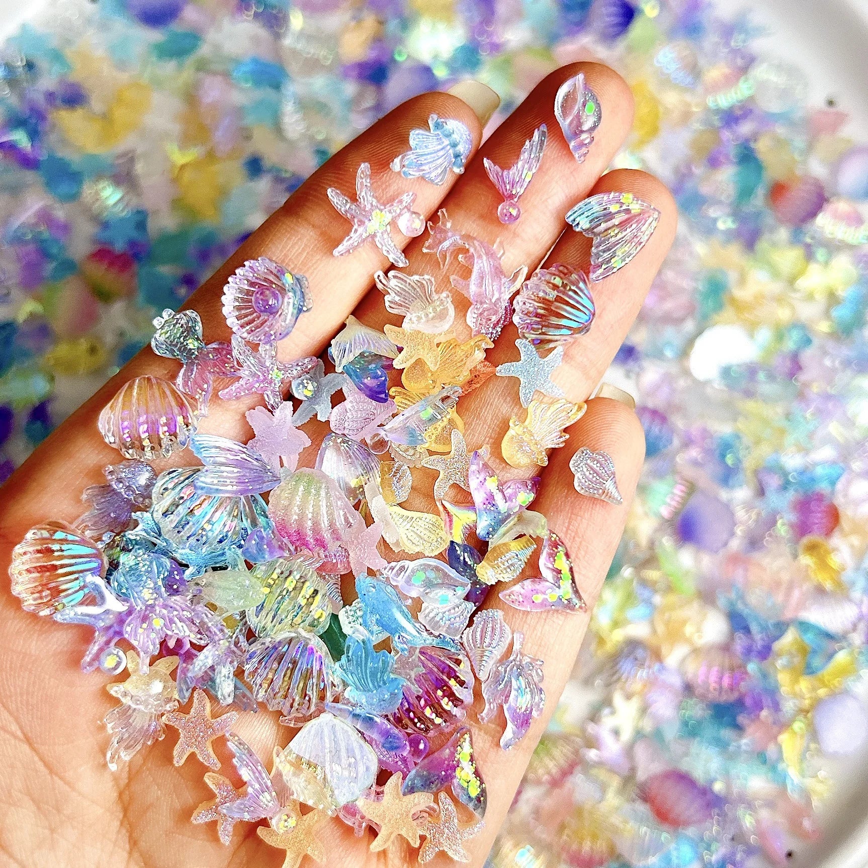 Ocean Series Accessories Nail Art 3D Resin Gradient Mermaid Dolphin Shell Starfish Nail Charms DIY 3D Iridescent Nail Decoration