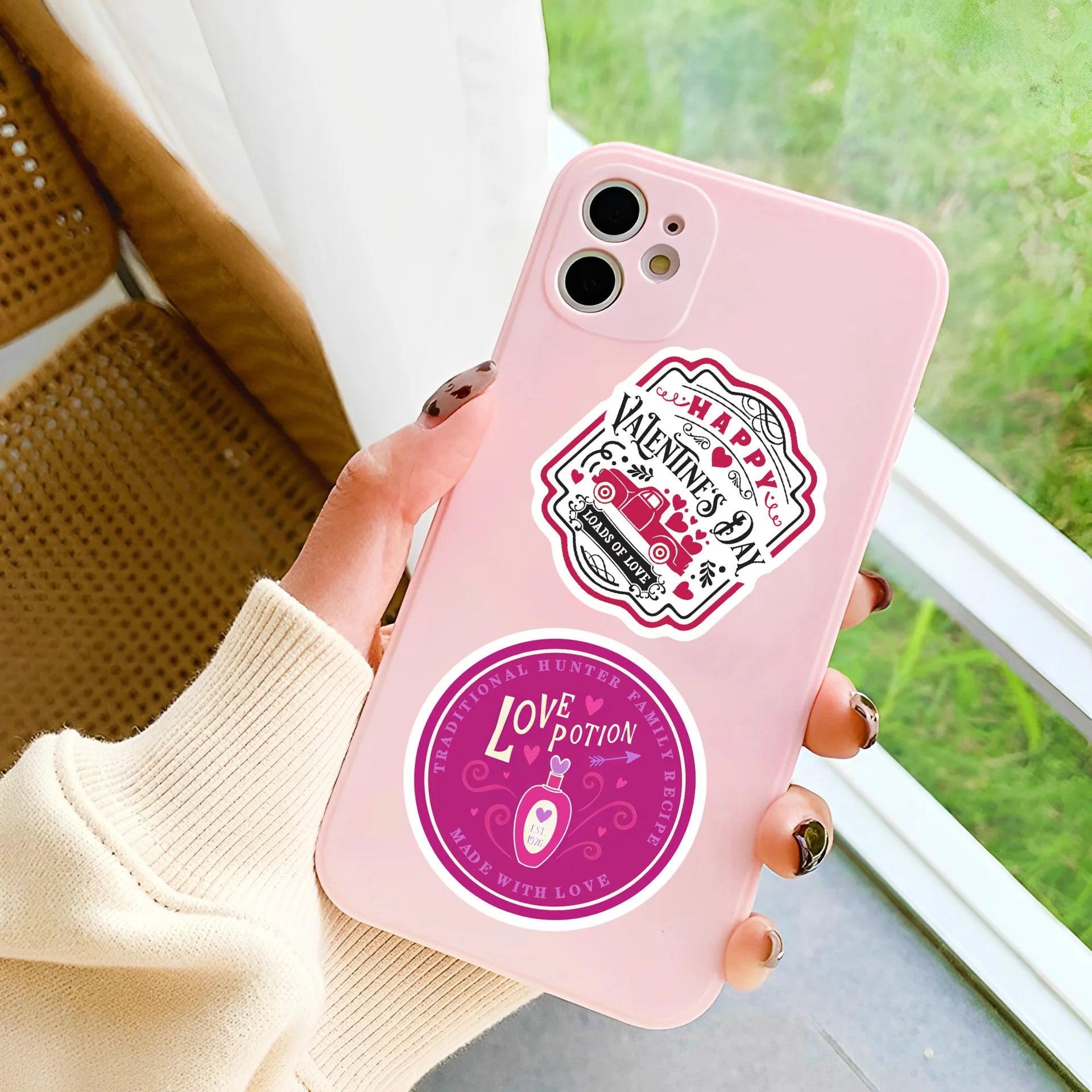 50-Pack Vintage Valentine Graffiti Stickers Waterproof Decorative Decals for Water Bottle Mobile Phone Luggage Notebook