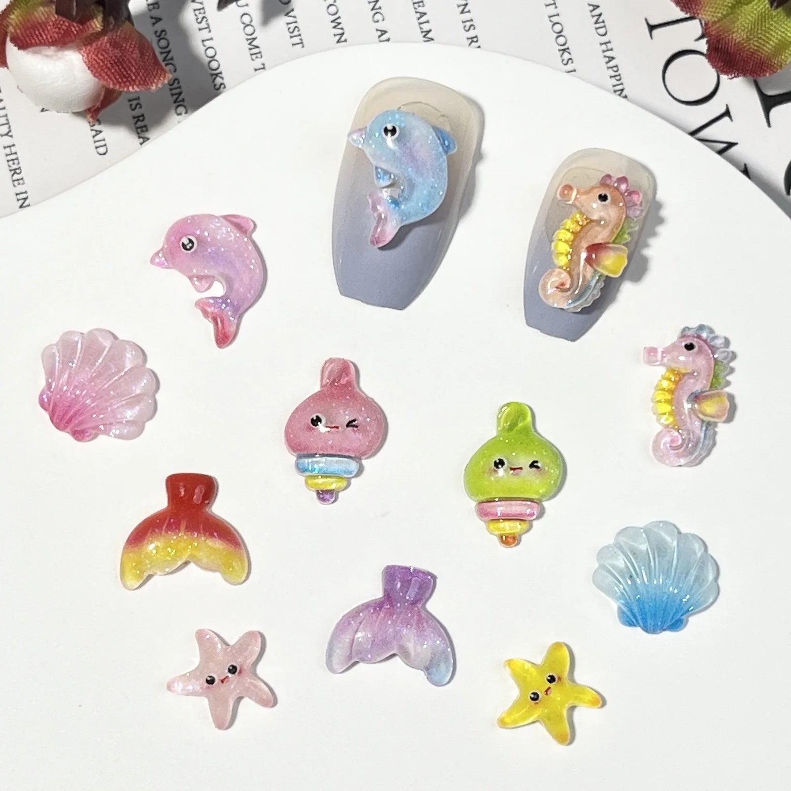 Ocean Series Accessories Nail Art 3D Resin Gradient Mermaid Dolphin Shell Starfish Nail Charms DIY 3D Iridescent Nail Decoration