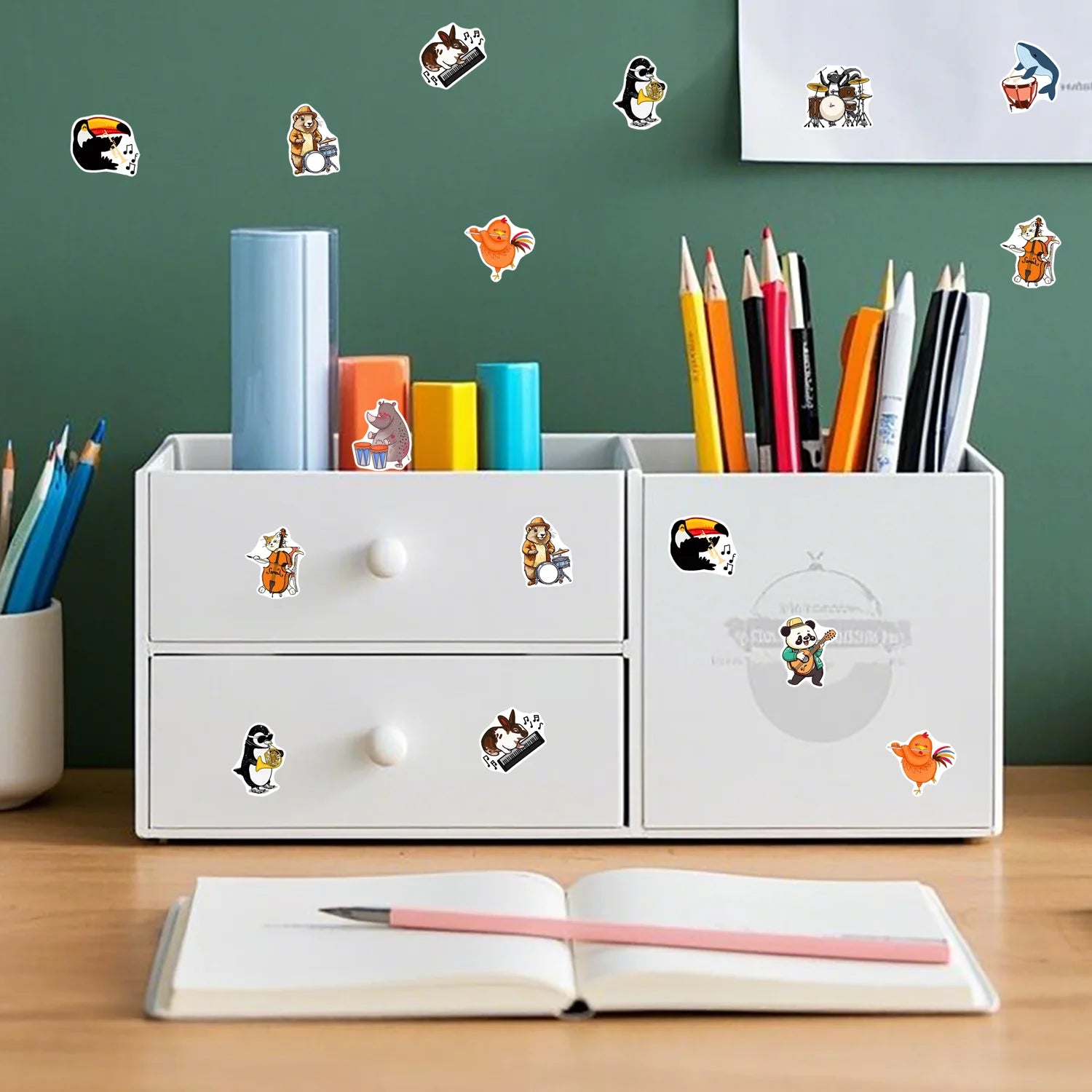 1Roll(500Pcs) Cute Animals Band Group Pattern Stickers 2.5cm/1.0'' 10 Designs Decals Diy Adorn Gifts Packs Home Decor Seal Label
