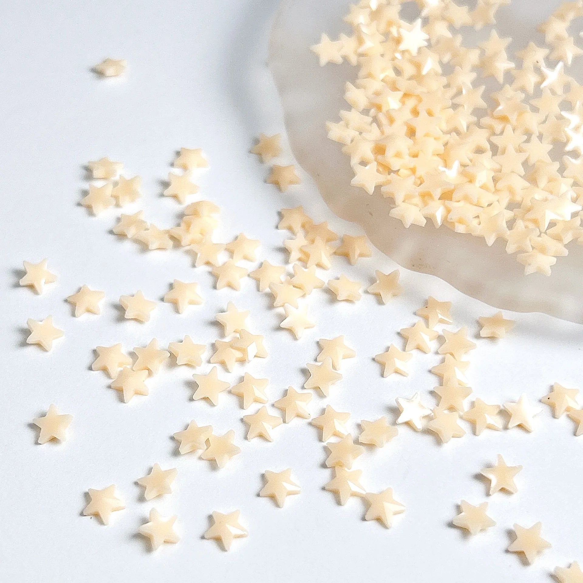 30pcs Sweet Mini Star Nail Charms Multi Colors Pentagram Resin Rhinestones Nail Art Decorations DIY Nail Art Accessory Materials