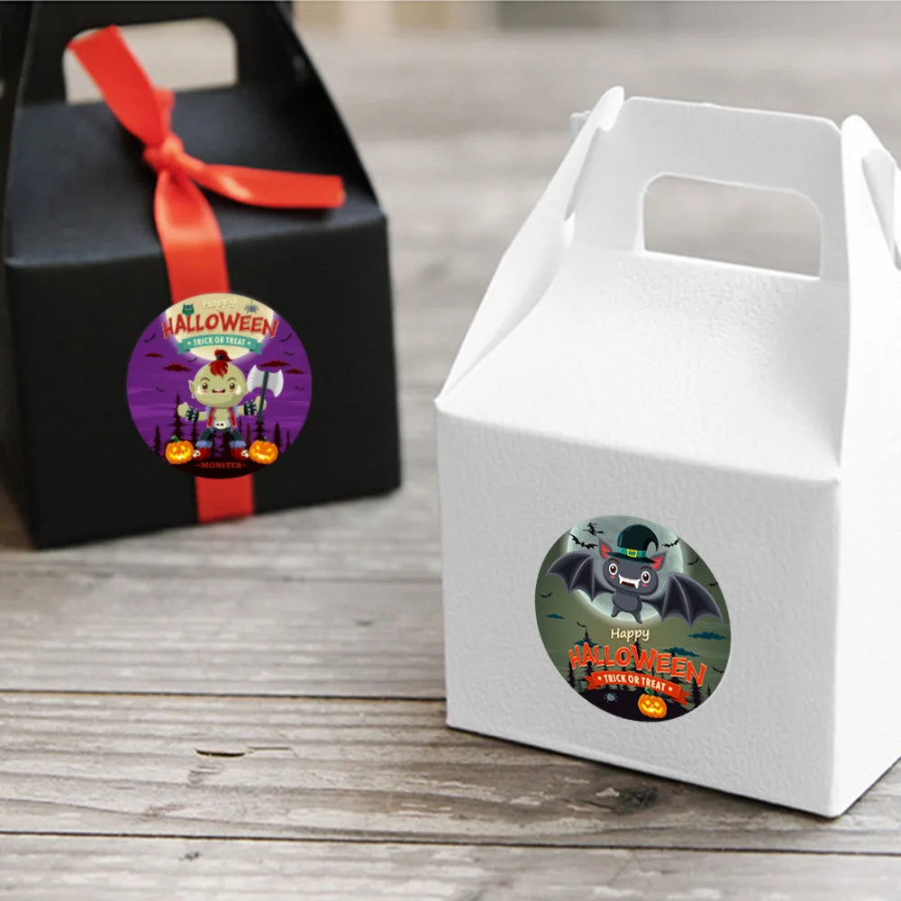 500Pcs/Roll Horrible Halloween Stickers Pumpkin Trick or Treat Witch Decals Seal Labels 2.5cm/1.0'' Diy Adorn Gifts for Holiday