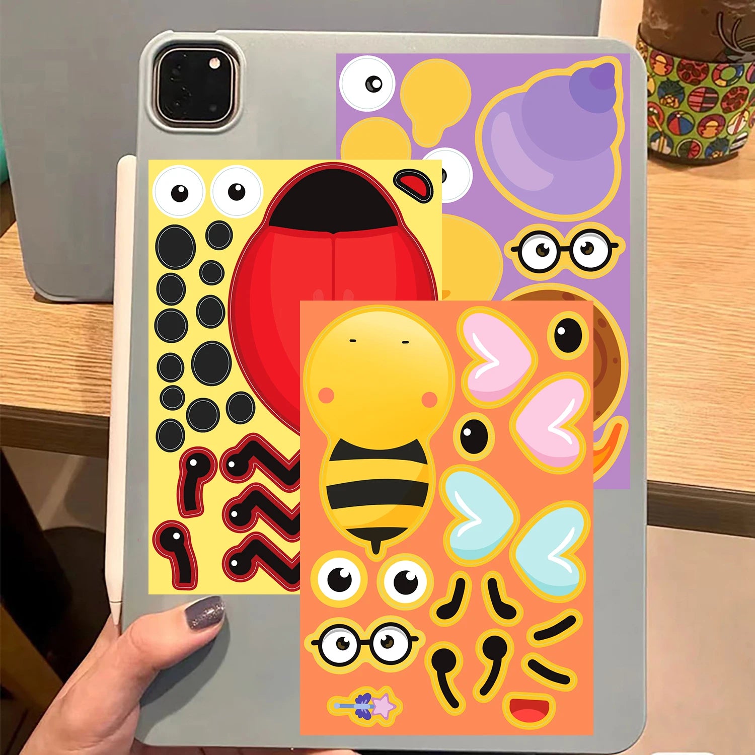 8PCS Insect Collage Stickers Nostalgia Laptop Coffee Retro Scrapbook Cartoon Phone Cool Car Luggage Exquisite Graffiti Decals