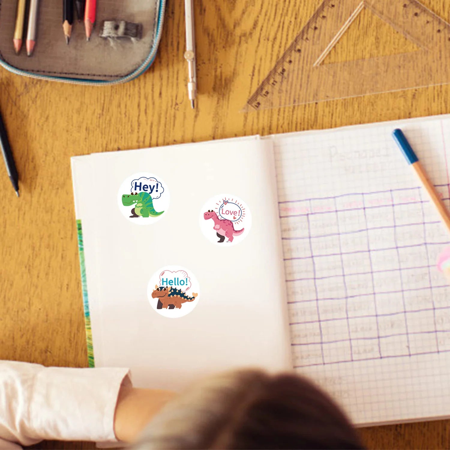 1Roll(500pcs) 1'' Round Cartoon Reward Dinosaurs Stickers for Kids Teacher  School Supplies Animal Incentive Home Decor