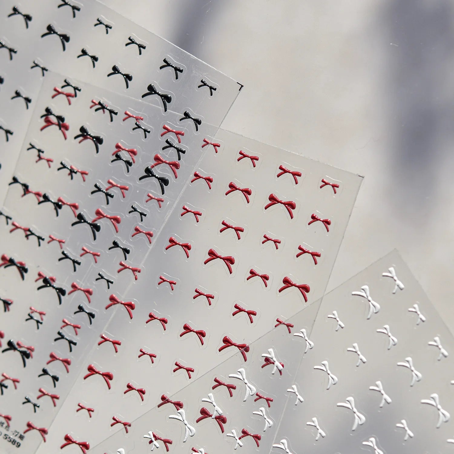 Exqusitive Mini Bows Nail Stickers 5D Reliefs Nail Art Stickers White Black Red Bowtie Nail 3D Decorations Adhesive Decals DIY