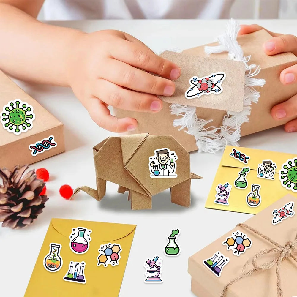 500PCS Cartoon Chemistry Experiment Decorative Stationery Notebook Children Reward Circular Stickers