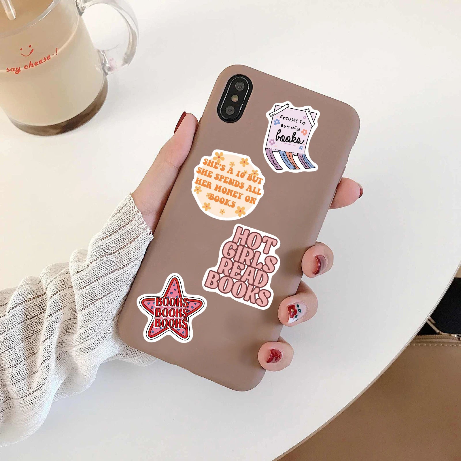 50/100PCS Vintage Reading Stickers Notebook Waterproof Laptop Luggage Stationery Decoration Cartoon Decals Graffiti Stickers