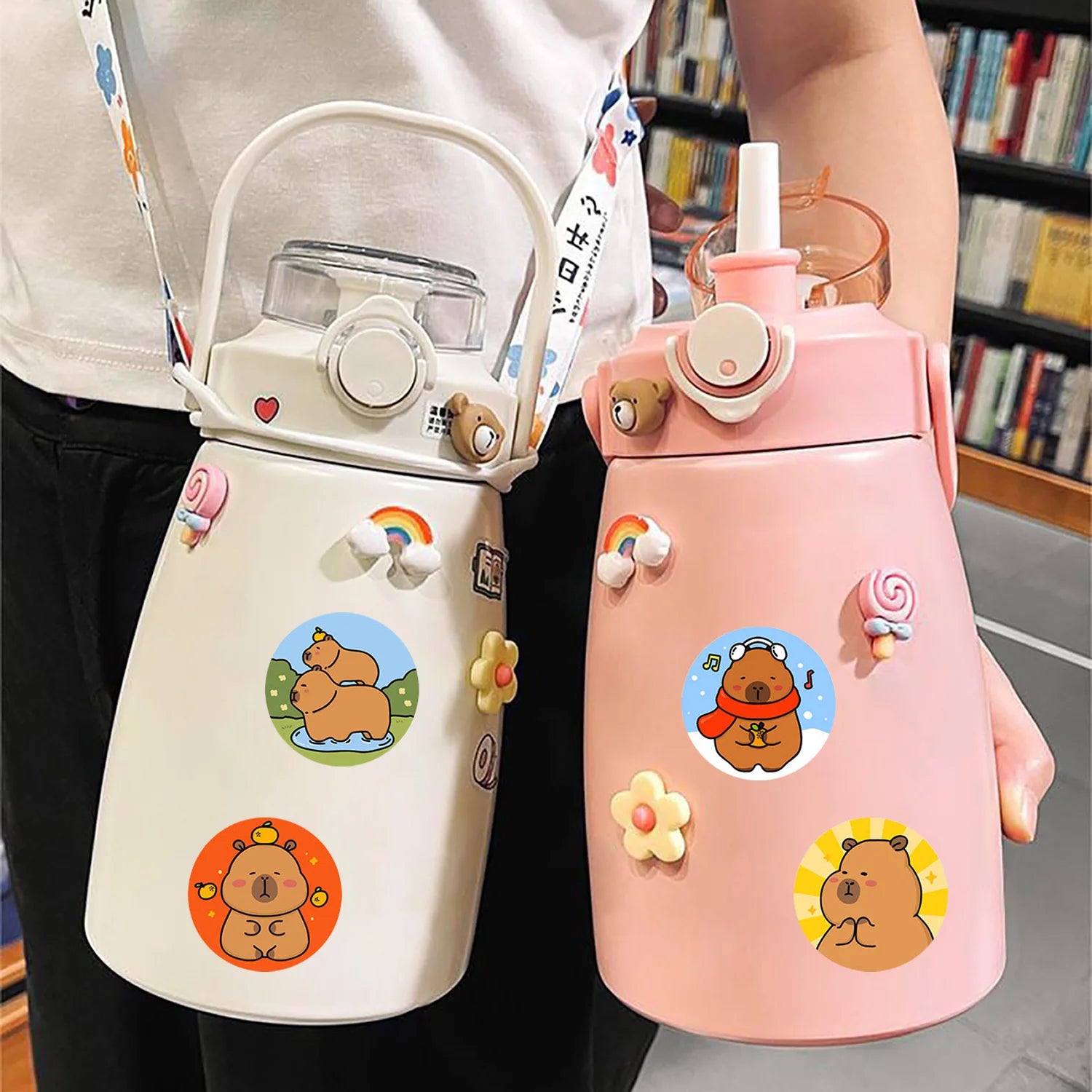 1Roll(500Pcs) Cartoon Capybara Animal Stickers Cute Reward Notebook Labels Laptop Stickers Decal Home Decoration