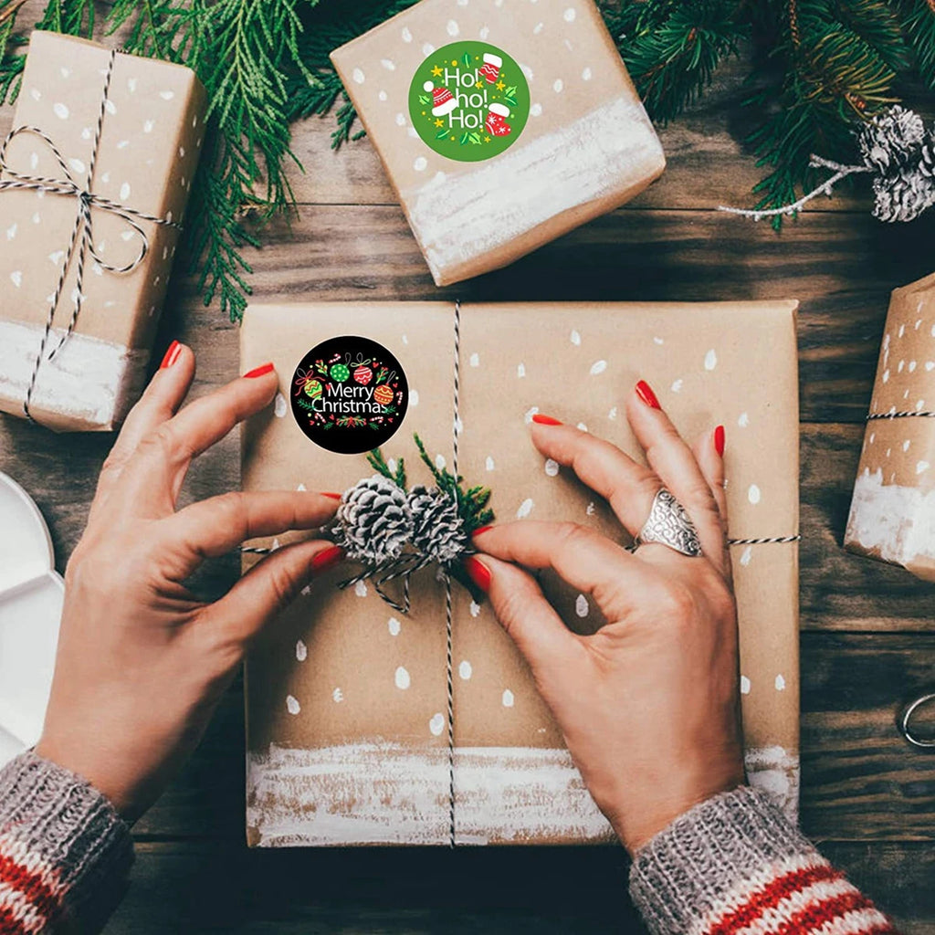 500 Pcs Christmas Thank You Stickers Roll for Small Business,Merry Christmas Wreath Round Label, for Goodie Bags,Gift Favors Box