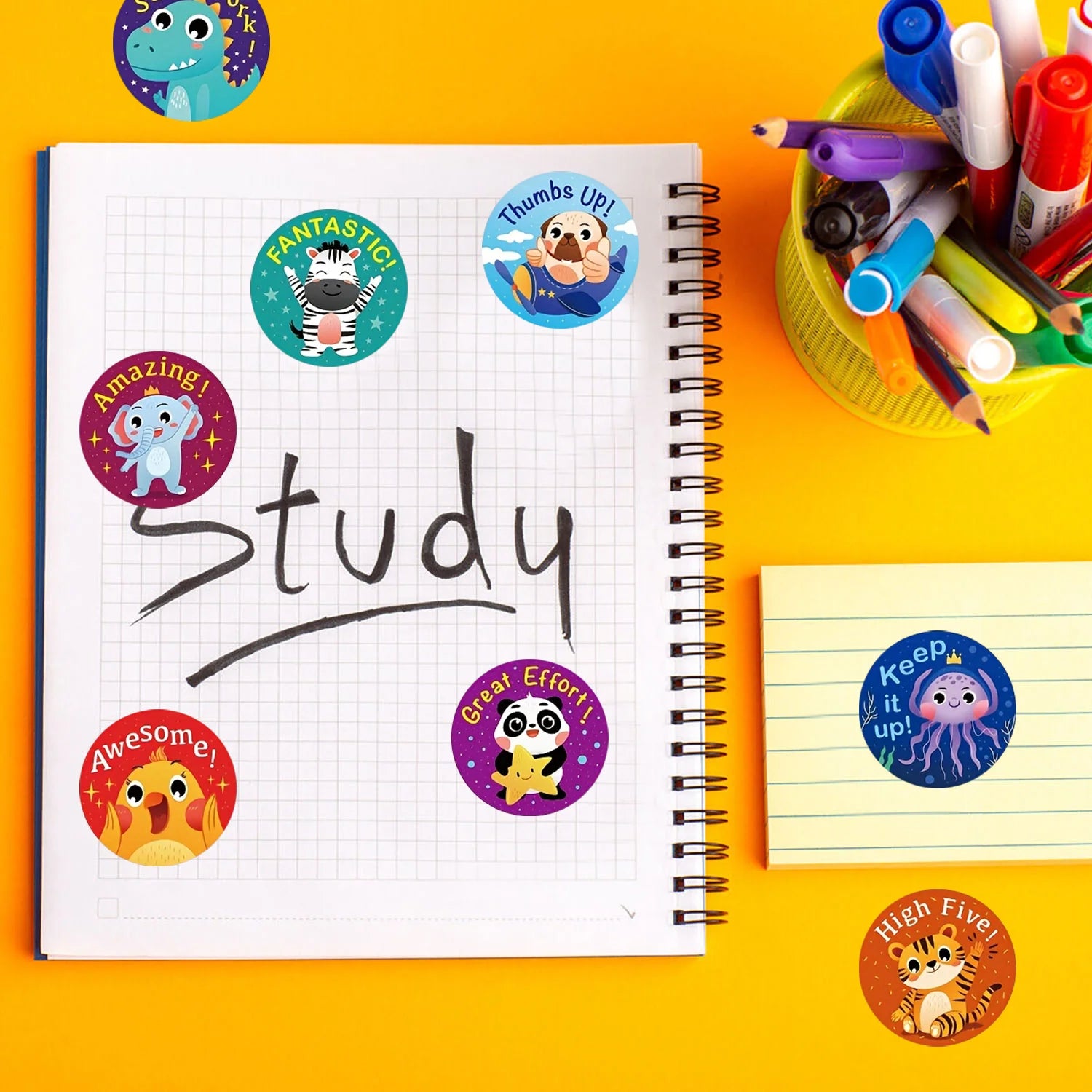 1Roll(500Pcs) Cute Animals Reward Stickers for Students 1.0'' Round 8 Designs Decal Diy Adorn Gifts Package Home Decoration