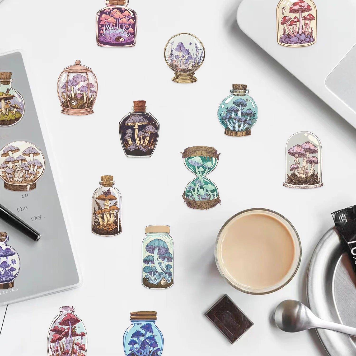 50/100PCS Transparent PET Cartoon Retro Mushroom Bottle Sticker Pack Waterproof Decorative Guitar Notebook Stickers