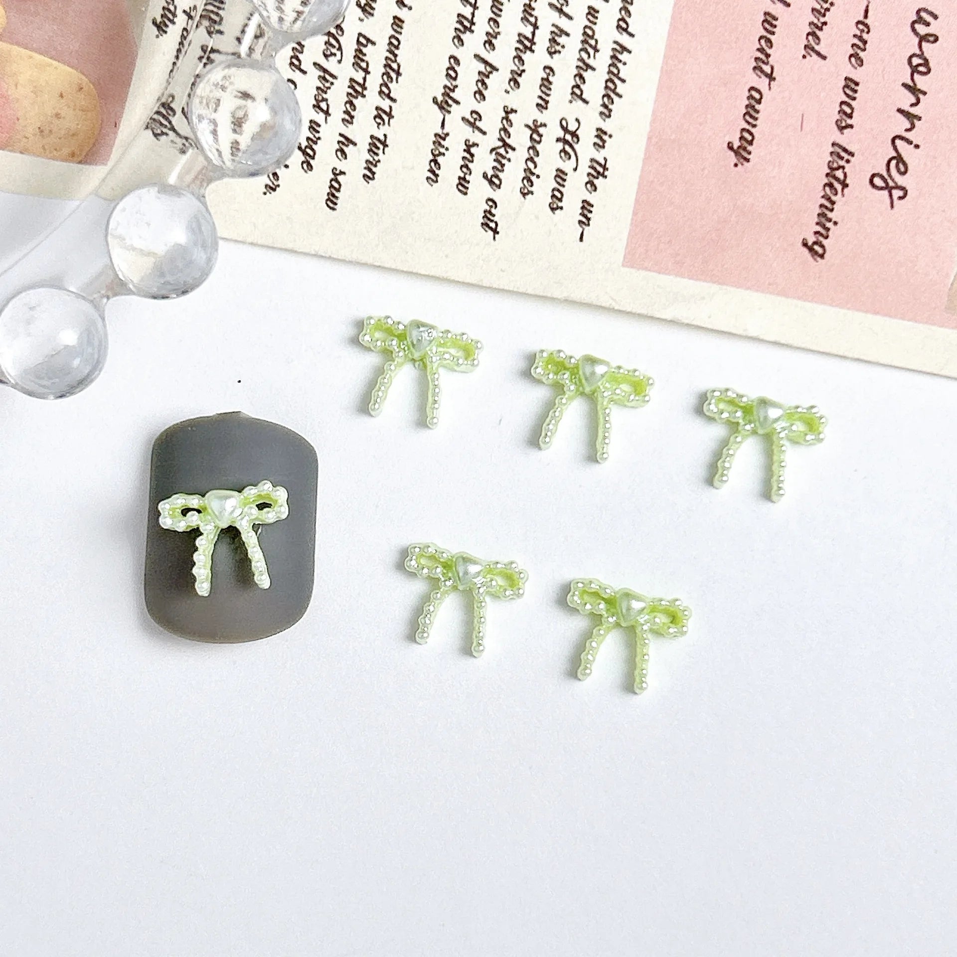 20pcs Mini Nail Charms Trendy Bow and Pearl Love Heart Nail Art Accessories Multi Colors Ribbon Bow ties Resin Nails Decoration