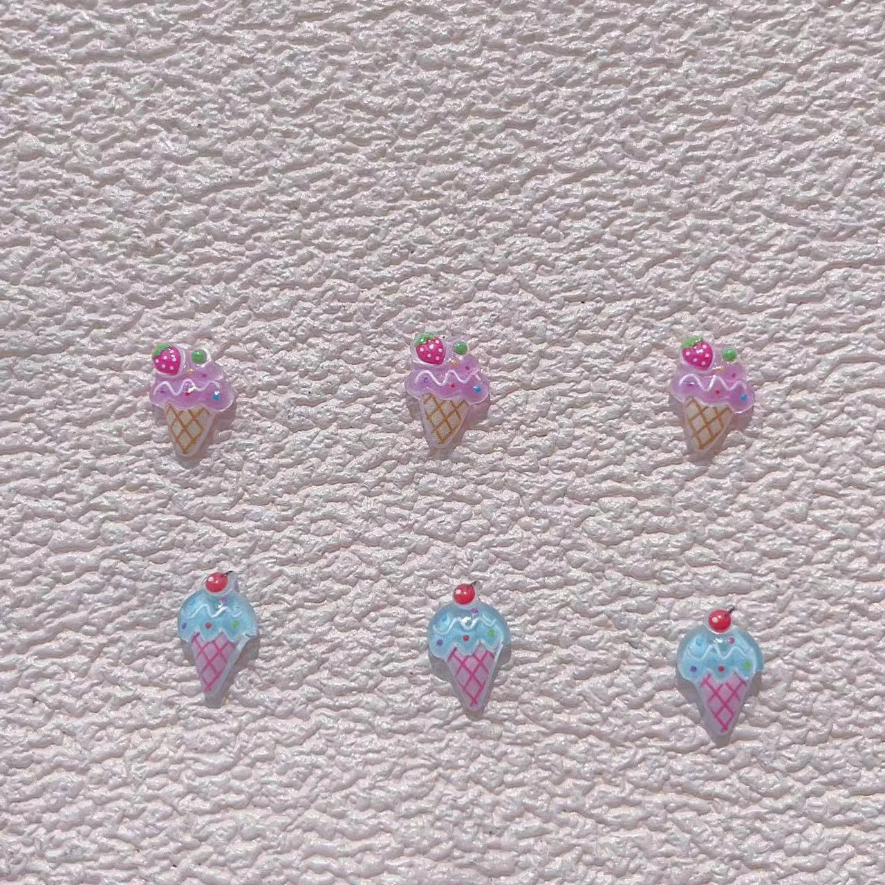 New Nail Art Accessories Summer Ice-cold Fruit Strawberry Ice Cream Cone Cute 3D Ice Cream Nail Charms Resin Nail Decorations