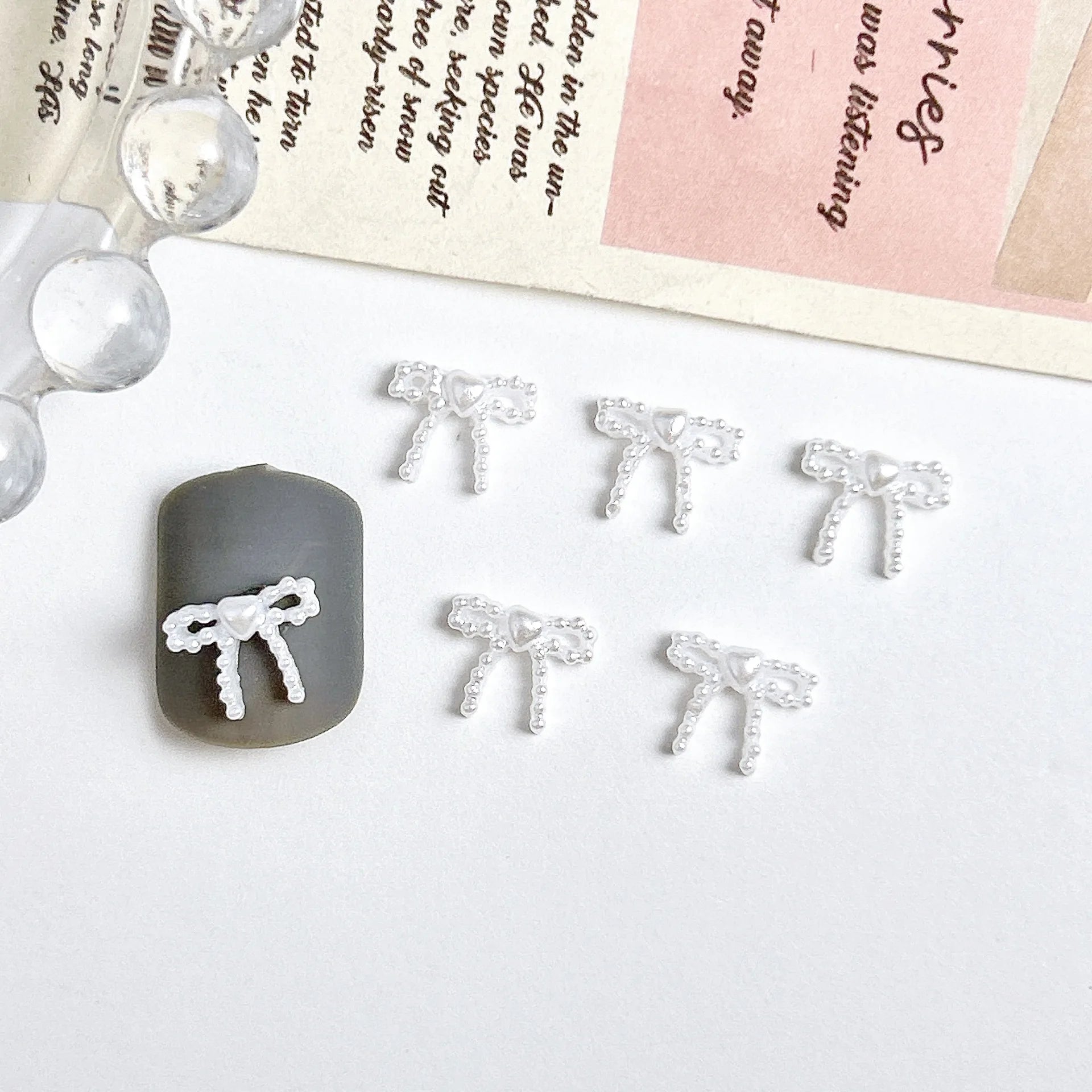 20pcs Mini Nail Charms Trendy Bow and Pearl Love Heart Nail Art Accessories Multi Colors Ribbon Bow ties Resin Nails Decoration