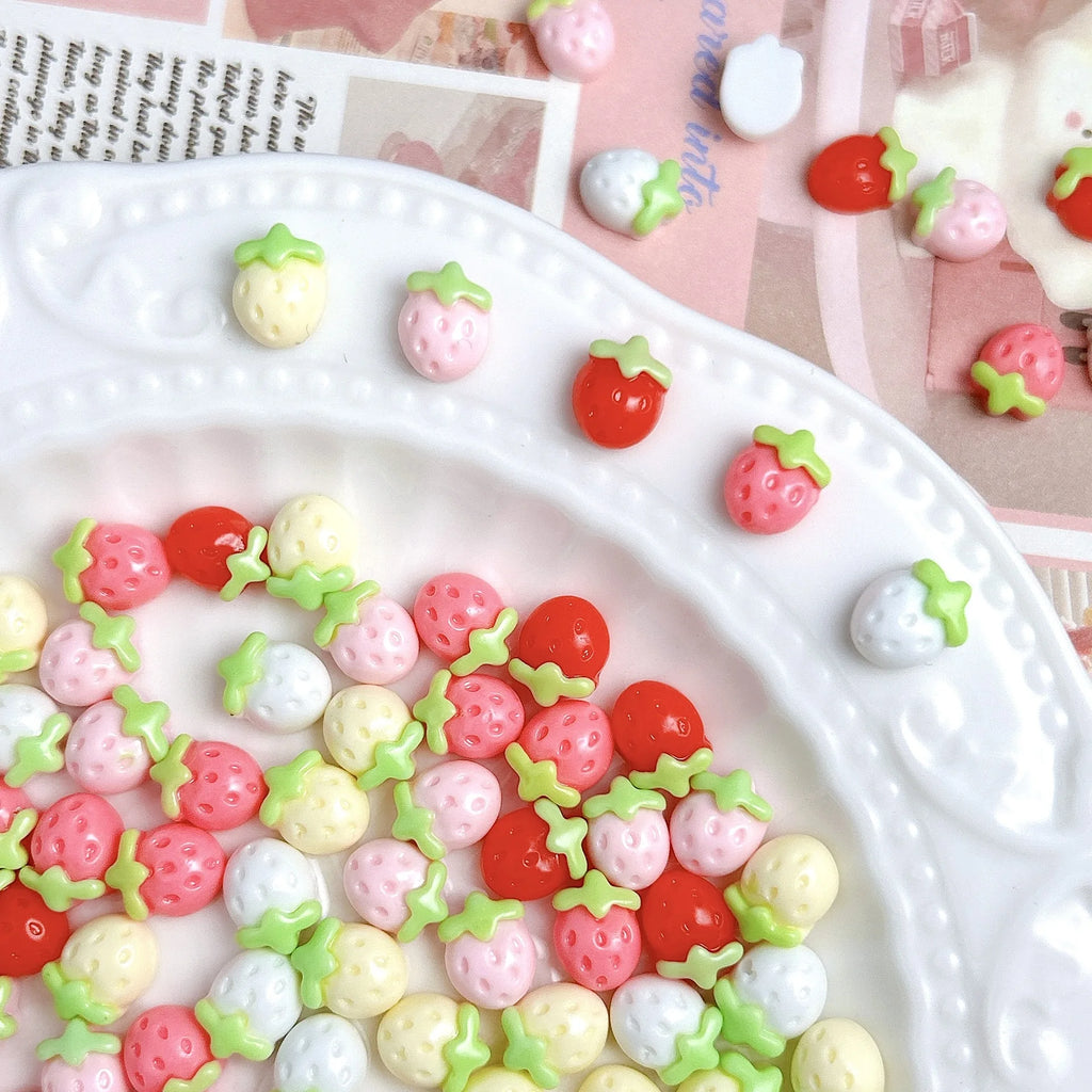 20pcs Sweet Strawberry Nail Art Accessories 3D Flatback Cartoon Resin Nail Charms For DIY Autumn Nail Art Decorations Supplies