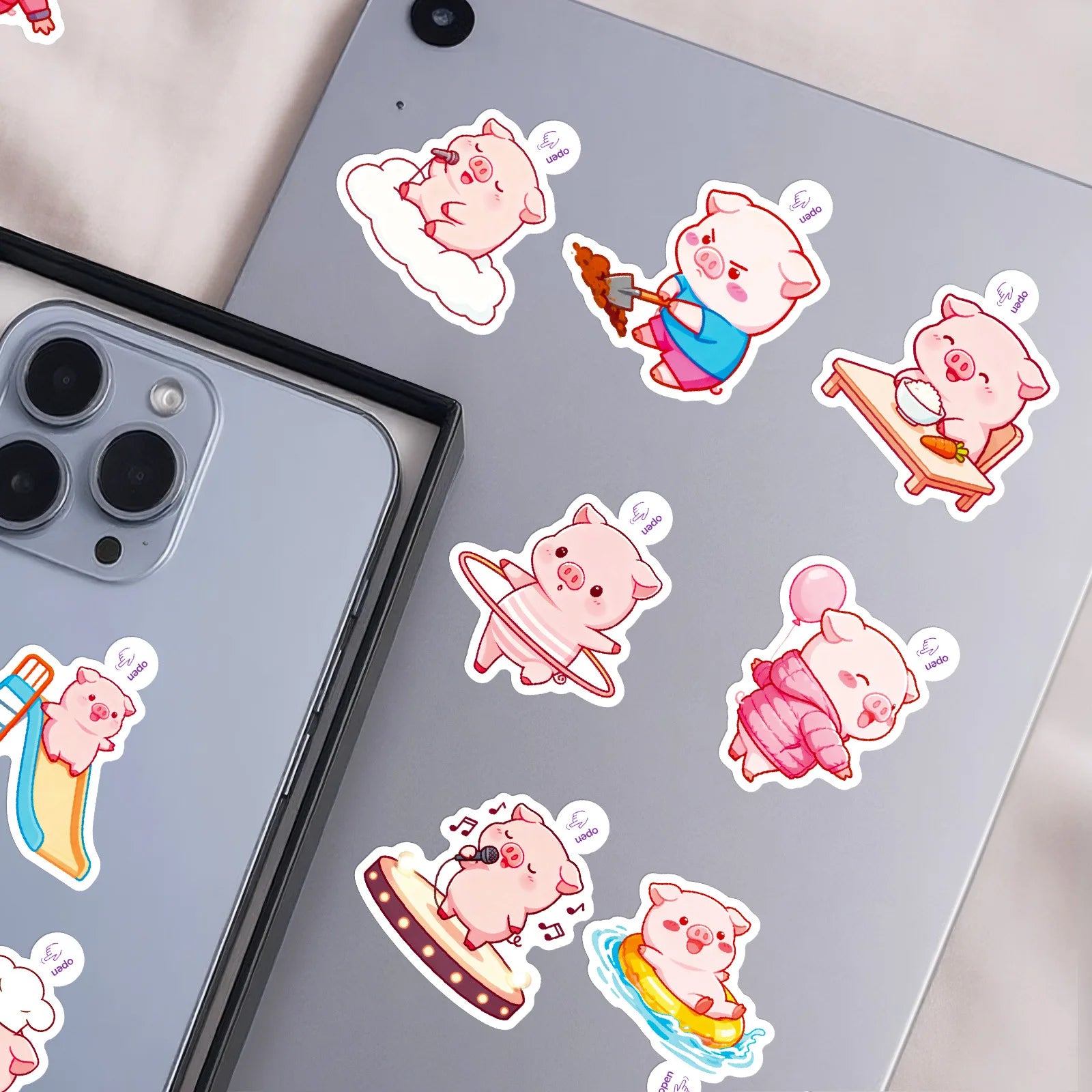 50/100 Pcs Fun Cartoon Pink Pig Funny Theme Stickers No Repeat for Stationery Box Notebook Helmet Car Scooter Suitcase Decals