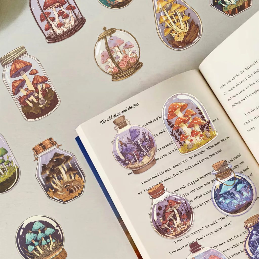50/100PCS Transparent PET Cartoon Retro Mushroom Bottle Sticker Pack Waterproof Decorative Guitar Notebook Stickers