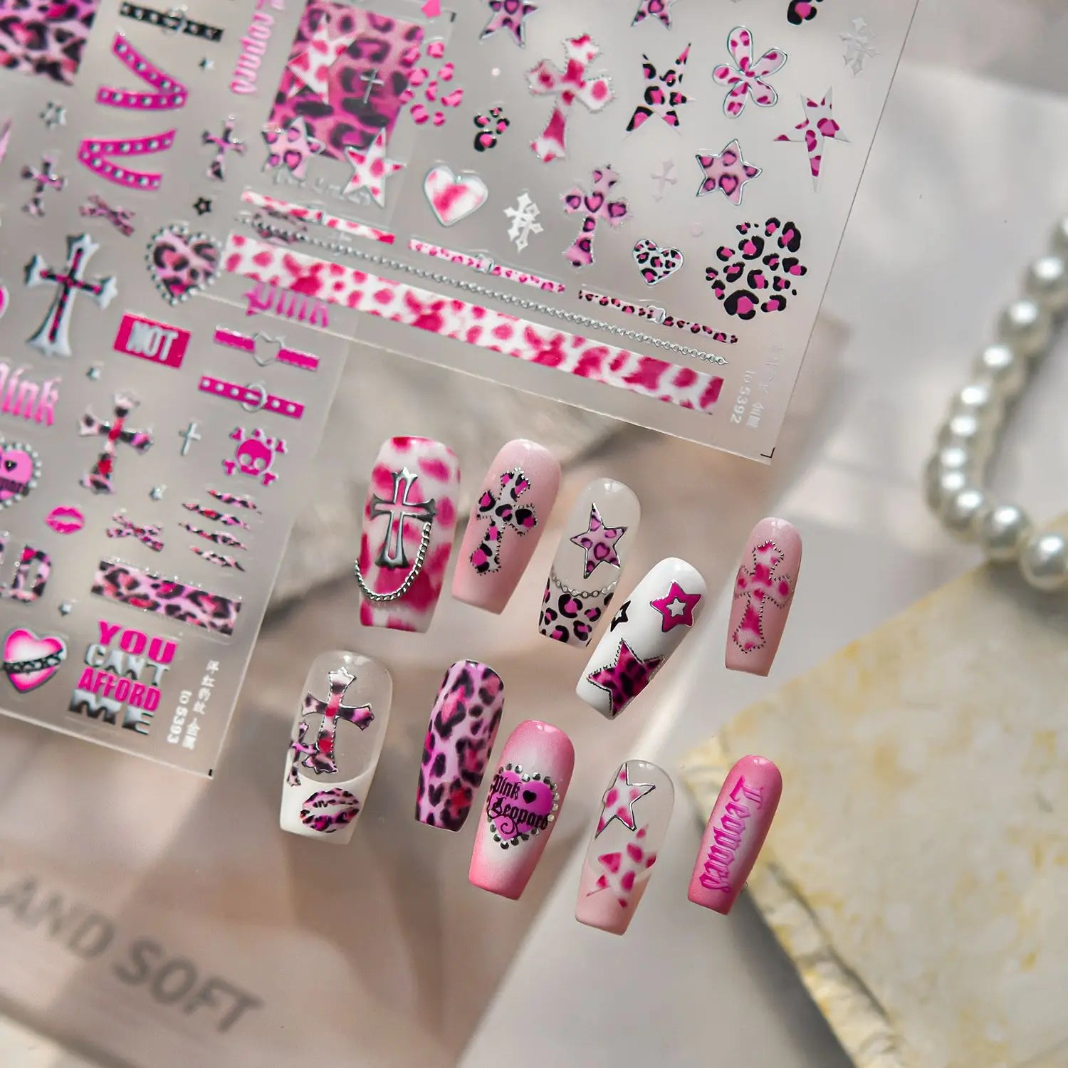 Retro Leopard Print Heart-shaped Nail Art Stickers 5D Metal Nail Sticker European and American Style Manicure Decorations Decals